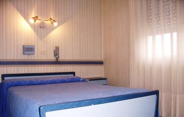 ホテルMonte Carlo ヴィラ・カルロス・パス 部屋 写真